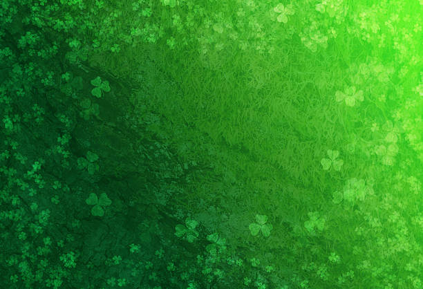 istock Green Grunge Background With Shamrocks 139608104