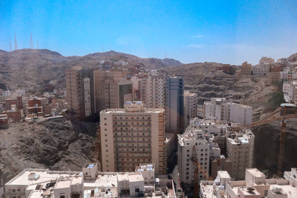 istock Ajyad Street in Mecca 1396100920