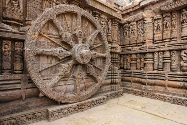 the famous chariot wheel architecture . - carved rock imagens e fotografias de stock