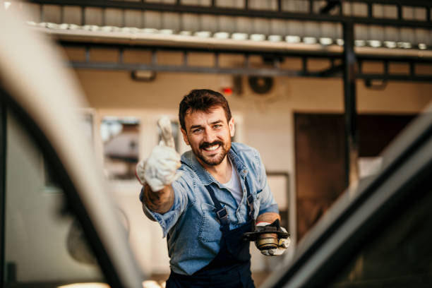 istock Loving my mechanic shop and team 1396191244