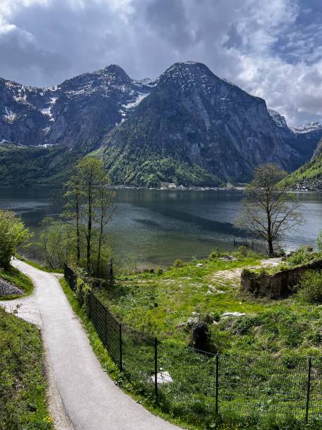 istock Lake of Hallstatt 1396260544