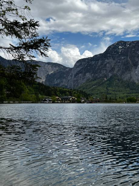 istock Lake of Hallstatt 1396261527