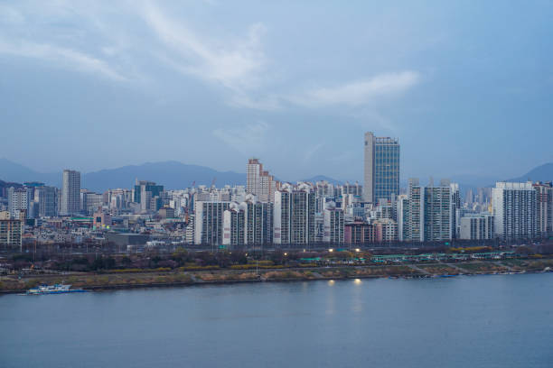 istock Han River and the Cityscape in Seoul, Korea 1396293783