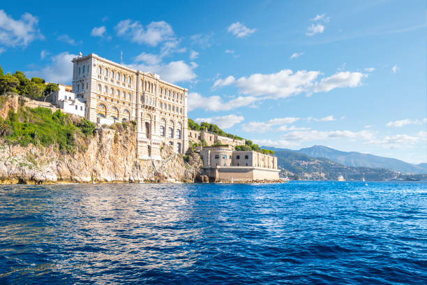 vue depuis la mer méditerranée du musée océanographique de monaco. - monaco photos et images de collection