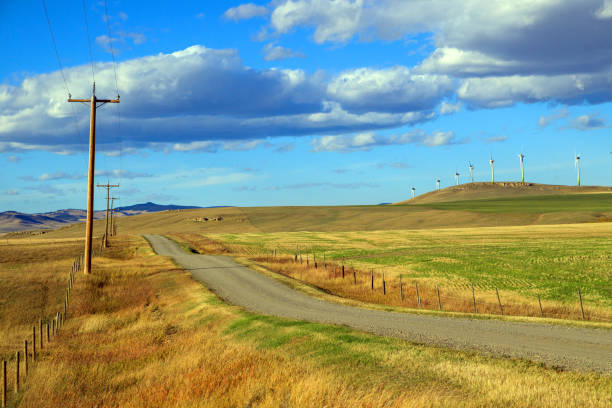 istock Wind Turbine Windmill Renewable Energy Alberta Canada 1396344231