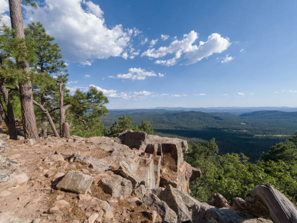 istock Rock Ledge With Amazing View Of Forest And Mountains 1396349697