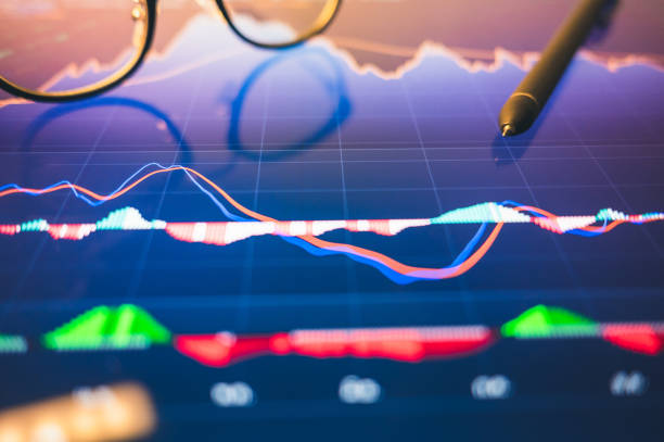 istock brokers stock exchange market investors chart graph crypto trading charts growth using computer screen analyzing financial risks, investment profit forecast background 1396383910