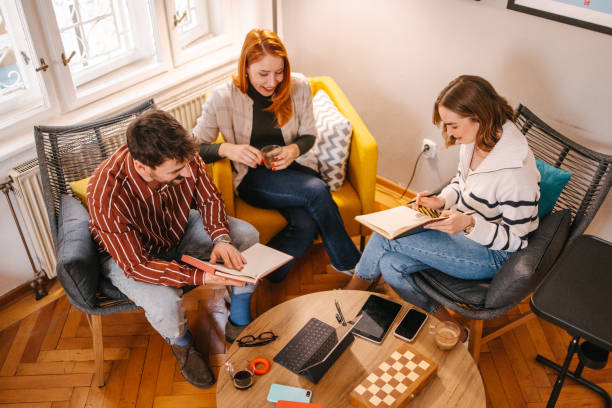 istock Coworkers in a chill zone 1396411122