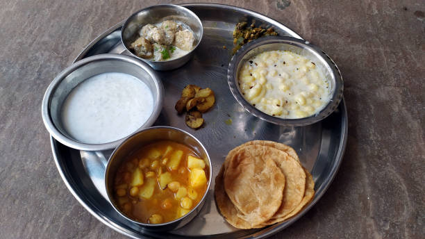 istock some food in bowl 1396413579