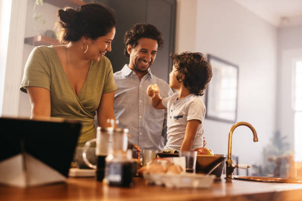 istock Family time in the kitchen 1396443638