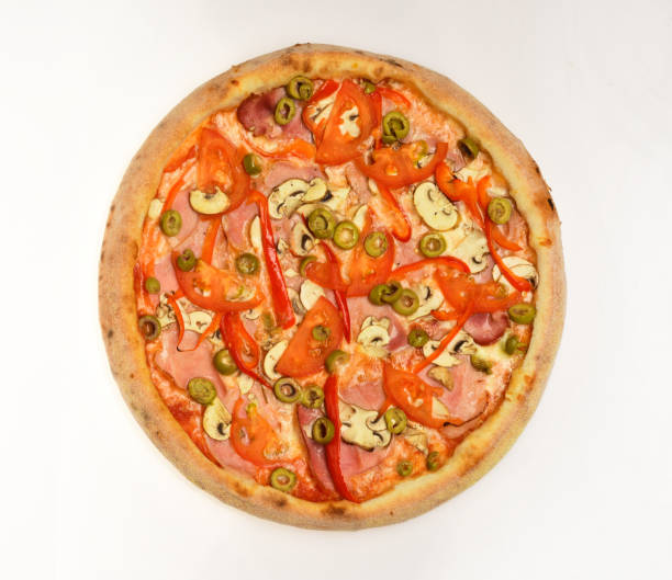 istock Spicy pizza with pepper bits. Pizza with bacon, tomatoes, olives 1396467327