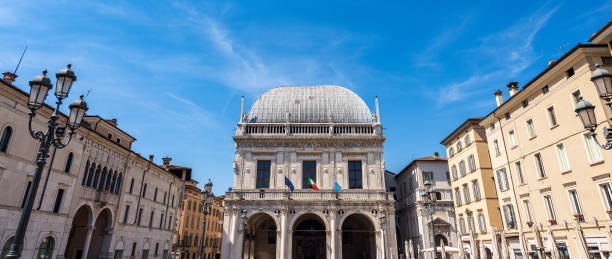 loggia palace in renaissance style (palazzo della loggia) brescia, lombardy, italy. - brescia imagens e fotografias de stock