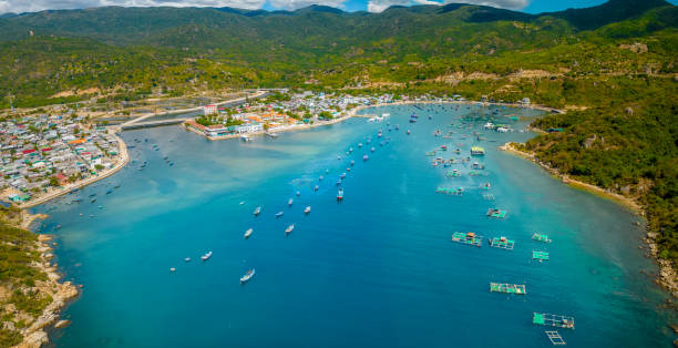 istock Vinh Hy Bay viewed from above 1396620954