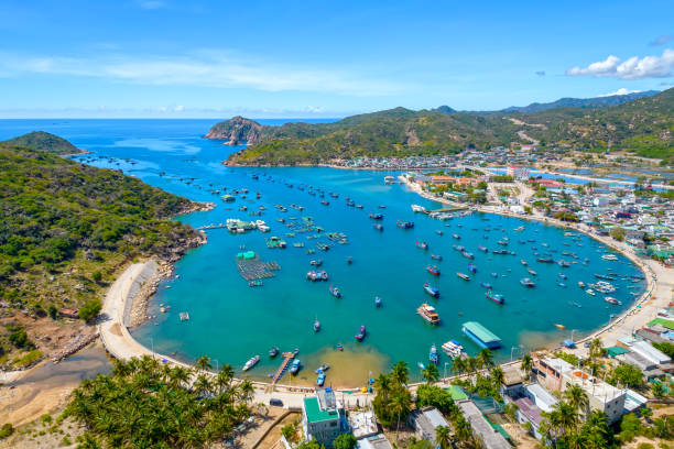 istock Vinh Hy Bay viewed from above 1396620986