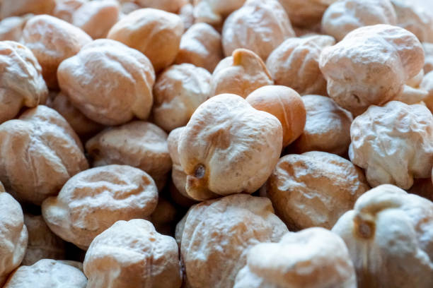 istock uncooked chickpeas, mediterranean food 1396641226