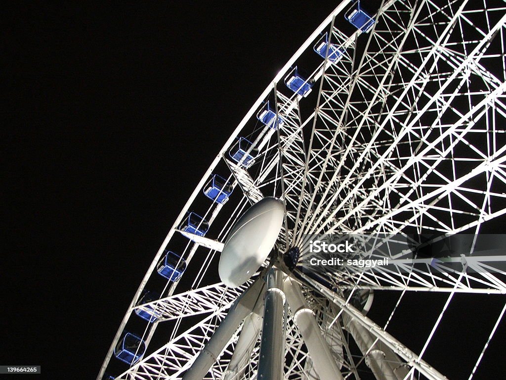 Grande roue et grande roue - Photo de Attractions libre de droits
