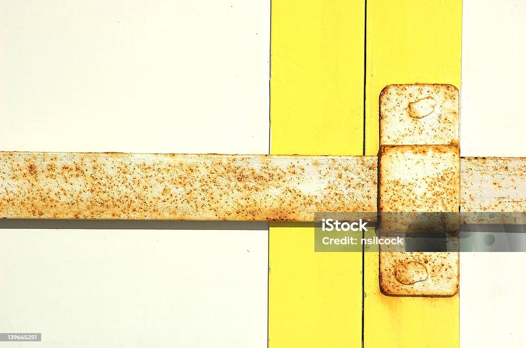 Porta e trava - Foto de stock de Amarelo royalty-free