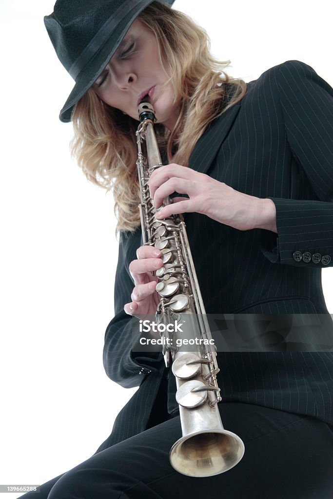 Lady reproduzir um Saxofone soprano - Royalty-free Adulto Foto de stock