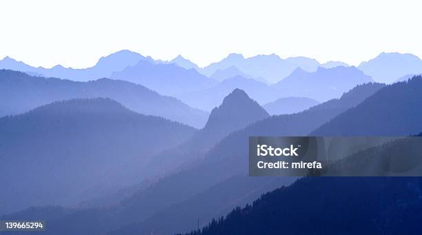 Gebirge Blue Mountains Stockfoto und mehr Bilder von Alpen - Alpen, Aussicht genießen, Bayern