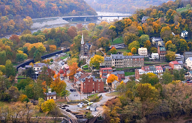 istock harpers ferry at autumn (view from mountain) 139665623