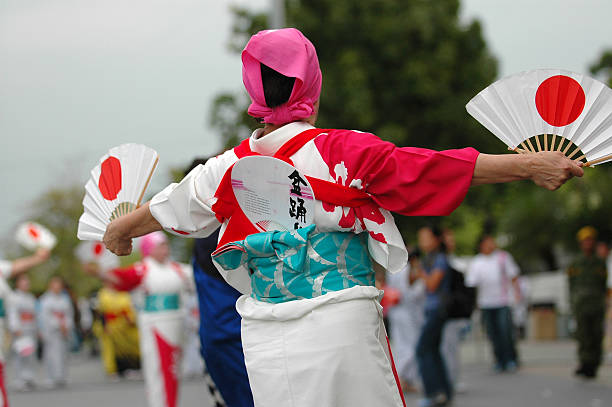 기모노 - traditional festival japanese flag japanese culture japan 뉴스 사진 이미지