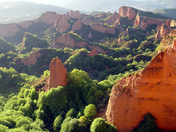 istock Mountains of Gold 139667388