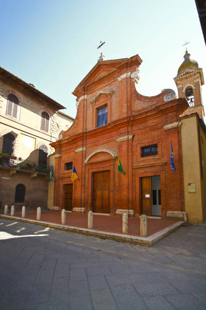 istock Buonconvento, medieval alleys 1396674693