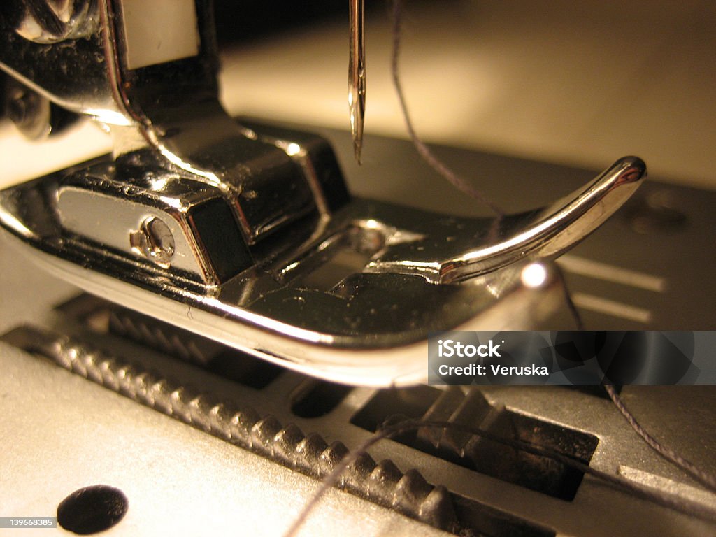 Máquina de coser 1 - Foto de stock de Aguja - Mercería libre de derechos