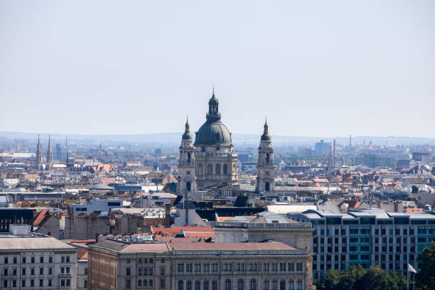 istock budapest skyline Matthias Church 1396688547