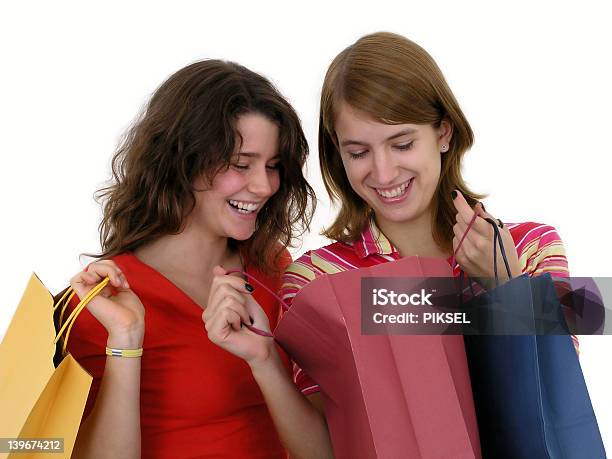 Feliz Compras - Fotografias de stock e mais imagens de Adolescente - Adolescente, Adulto, Beleza