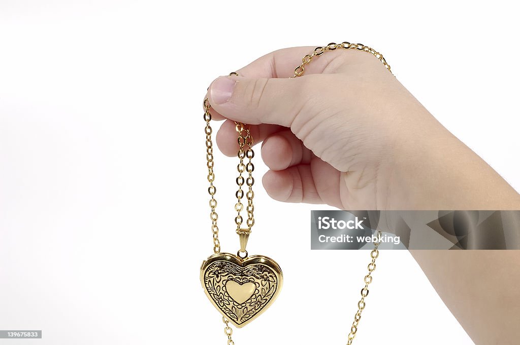 Подвеска в виде сердца - Стоковые фото Открывающийся медальон роялти-фри