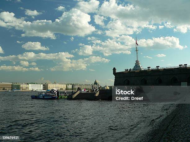 San Pietroburgo - Fotografie stock e altre immagini di Acqua - Acqua, Architettura, Arte