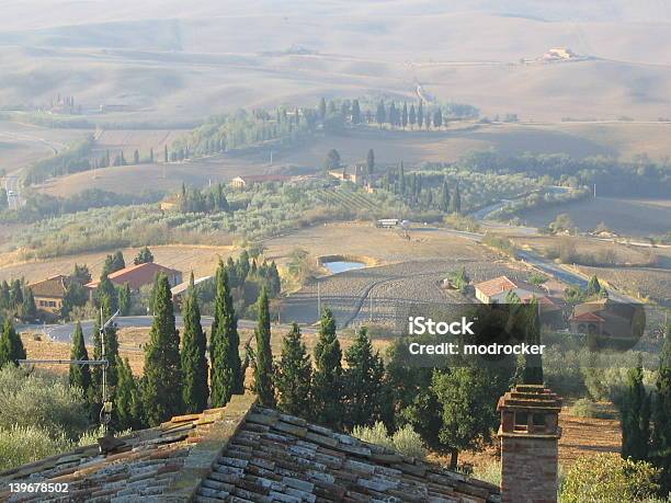 Vista Desde El Último Piso Con Pienza Foto de stock y más banco de imágenes de Agricultura - Agricultura, Aislado, Amanecer