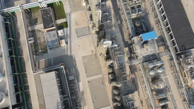 Aerial video of the chemical plant from top to bottom