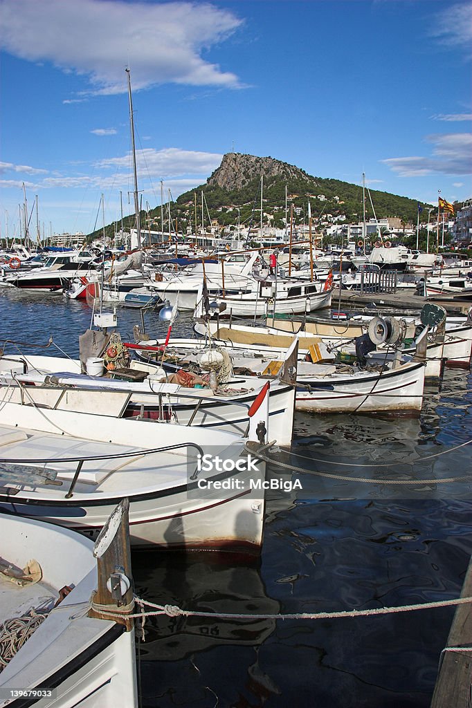 Лодки в гавани - Стоковые фото Без людей роялти-фри