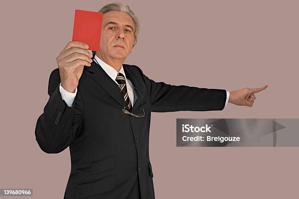 Foto de Cartão Vermelho e mais fotos de stock de Autoridade - Autoridade, Constrangimento, Contramestre