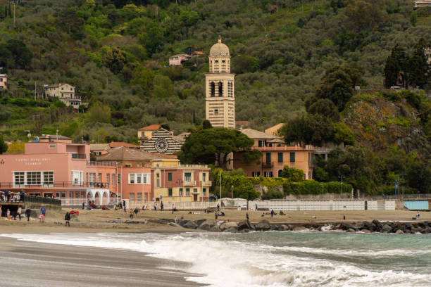 italy liguria la spezia levanto 5 terre, panoramic view of the town of the sea, in the background the church of sant'andrea - religion christianity bell tower catholicism imagens e fotografias de stock