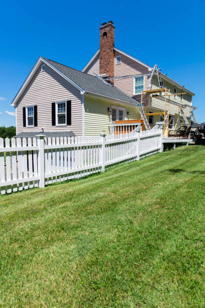 istock House Painting 1396858853