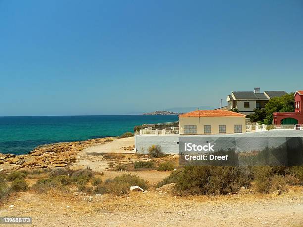 Costa En España Foto de stock y más banco de imágenes de Acantilado - Acantilado, Agua, Aire libre