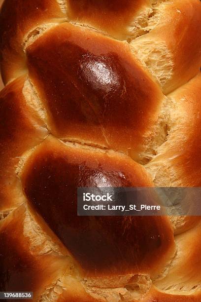 Closeup De Entrançado Pão Doce - Fotografias de stock e mais imagens de Brioche - Brioche, Castanho, Cereal