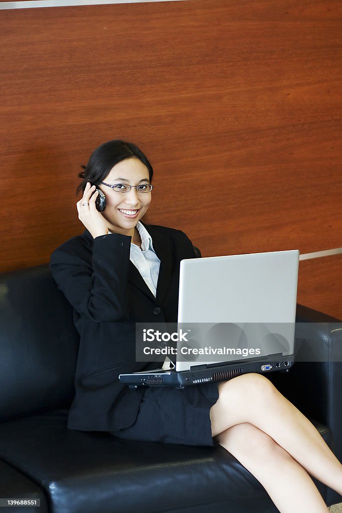 Mulher de negócios ocupado - Foto de stock de Adulto royalty-free