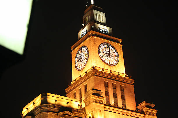 istock Clock and street lamp 139688583