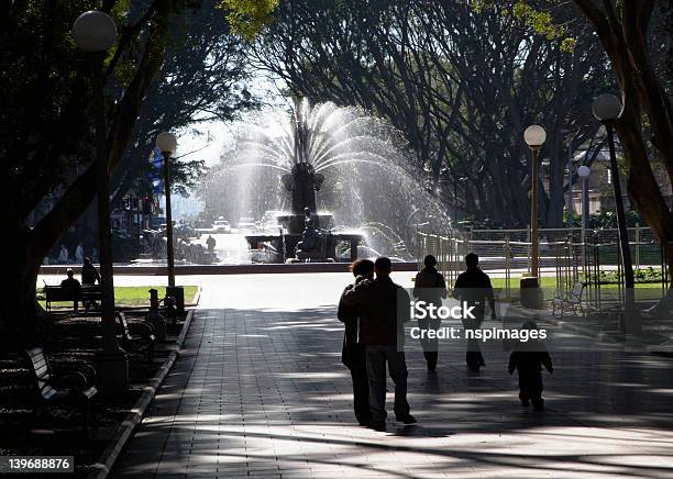 Brunnenspaziergang Stockfoto und mehr Bilder von Fußgänger - Fußgänger, Arrangieren, Australien