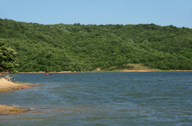 istock Omerli Lake - İstanbul 1396891857