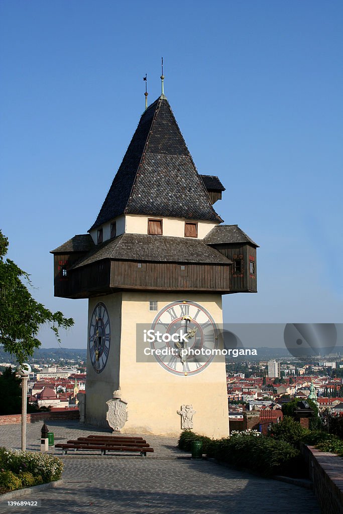 Torre dell'orologio di Graz - Foto stock royalty-free di Torre dell'orologio - Torre