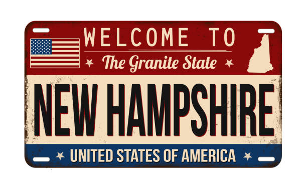 illustrazioni stock, clip art, cartoni animati e icone di tendenza di benvenuti nella targa arrugginita vintage del new hampshire - license plate metal rusty old