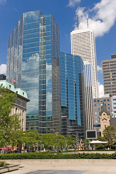 istock city toronto, blue buildings 139693385