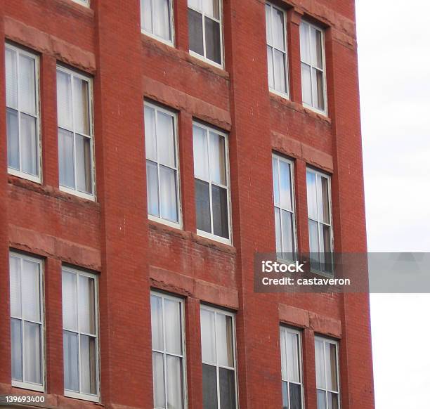 Foto de Closeup Do Edifício e mais fotos de stock de Antigo - Antigo, Arquitetura, Cidade pequena