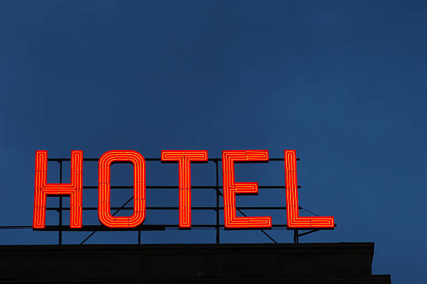 hotel segno al neon - hotel sign built structure building exterior foto e immagini stock