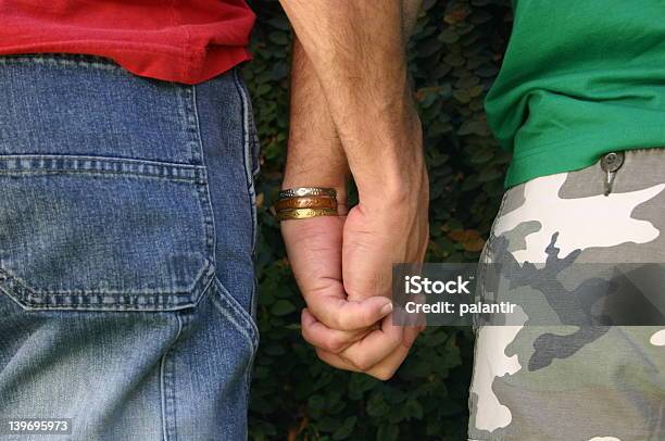 Gay Ręce - zdjęcia stockowe i więcej obrazów Część - Część, Dorosły, Duma - Pozytywne emocje